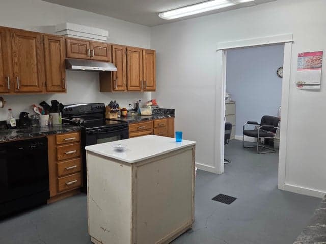 Photo 4