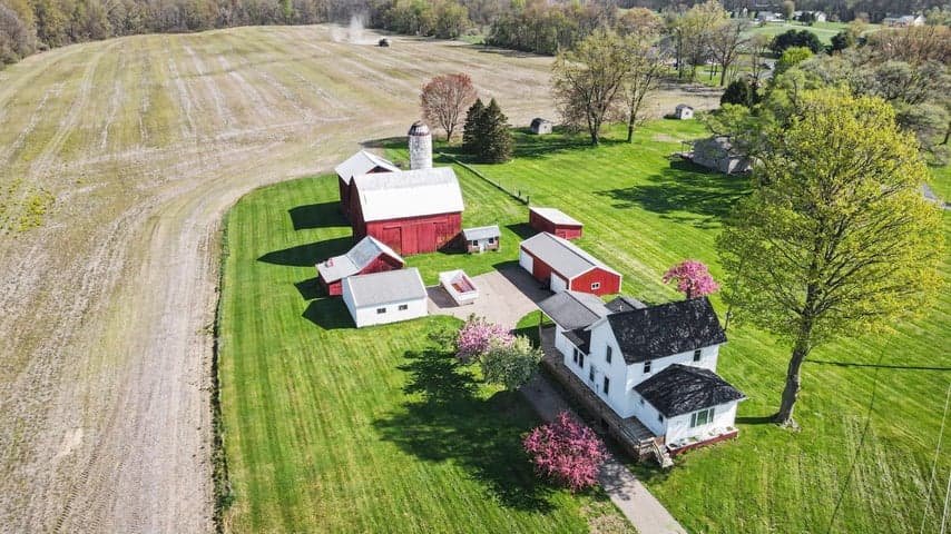 8891 Pennfield Road, Battle Creek, MI 49017
