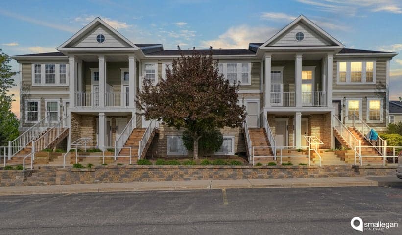 4874 Ausable River Drive 7, Wyoming, MI 49418