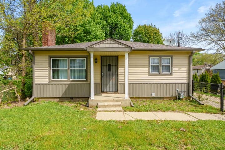 74 Seivour Avenue, Battle Creek, MI 49037