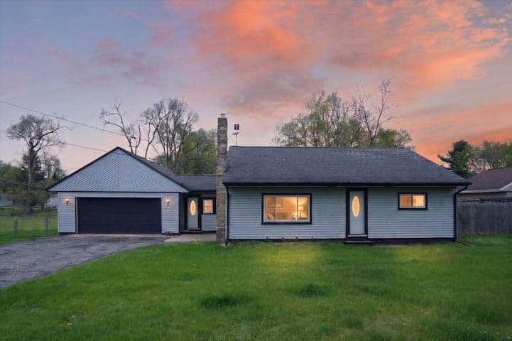 2750 Hamstead Way, Jackson, MI 49201