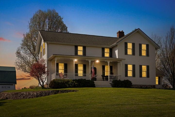 8885 Burmeister Road, Saline, MI 48176