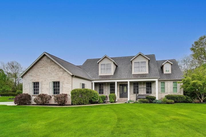 292 River Run Drive, St. Joseph, MI 49085