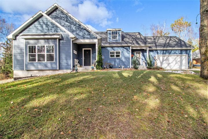 6774 Mears Road, Ludington, MI 49431