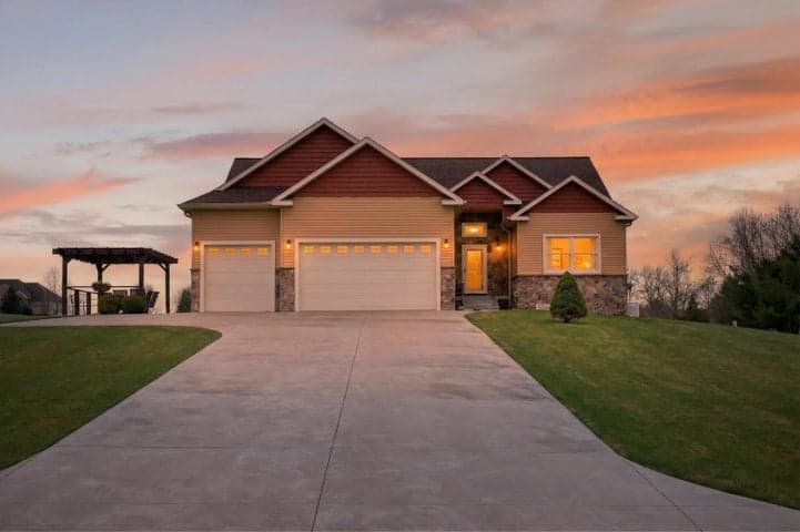 10037 Whitetail Lane, Jackson, MI 49201