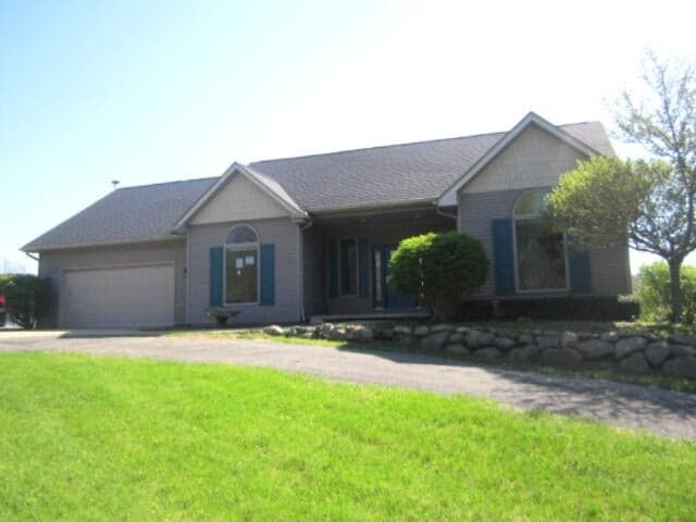 16946 11 1/2 Mile Road, Battle Creek, MI 49014