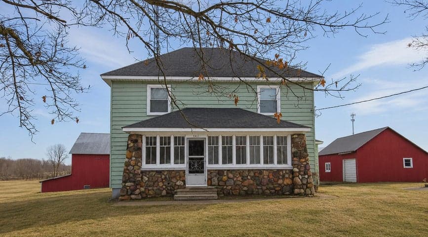 141 S Snow Prairie Road, Coldwater, MI 49036