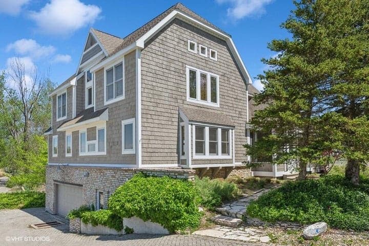 210 E Water Street, New Buffalo, MI 49117