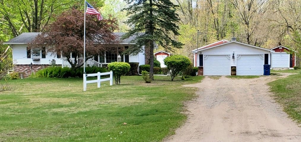2503 111th Avenue, Allegan, MI 49010