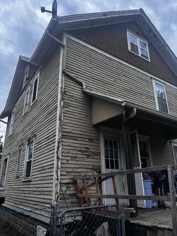 604 Bidwell Street, Albion, MI 49224