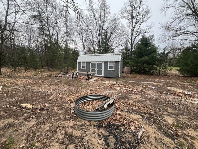 121 W Pierce Drive, White Cloud, MI 49349