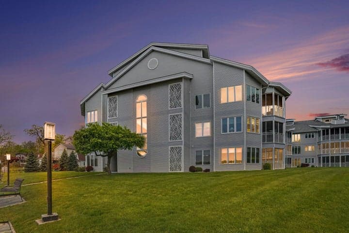 355 W Columbia Avenue W 104, Battle Creek, MI 49015