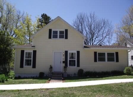 612 E Melendy Street, Ludington, MI 49431