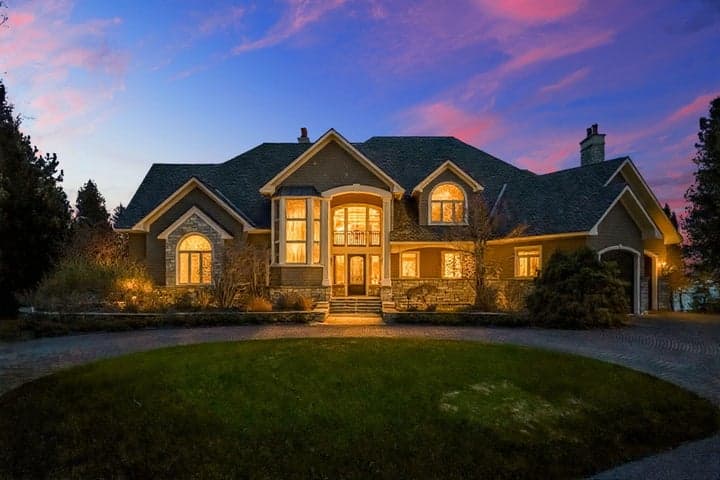 7545 Oyster Bay Drive 4, Charlevoix, MI 49720