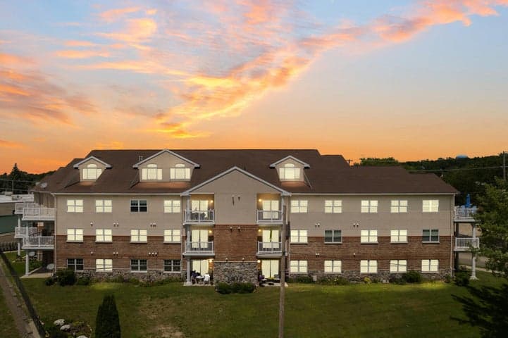301 N Lake Street 104, Cadillac, MI 49601