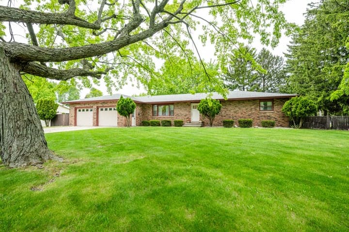 1719 Santa Maria Drive, Stevensville, MI 49127