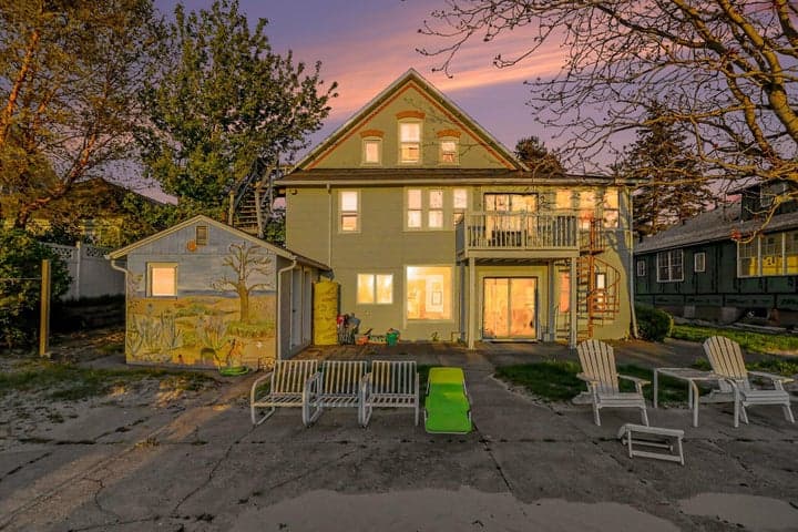 409 N Shore Drive, South Haven, MI 49090
