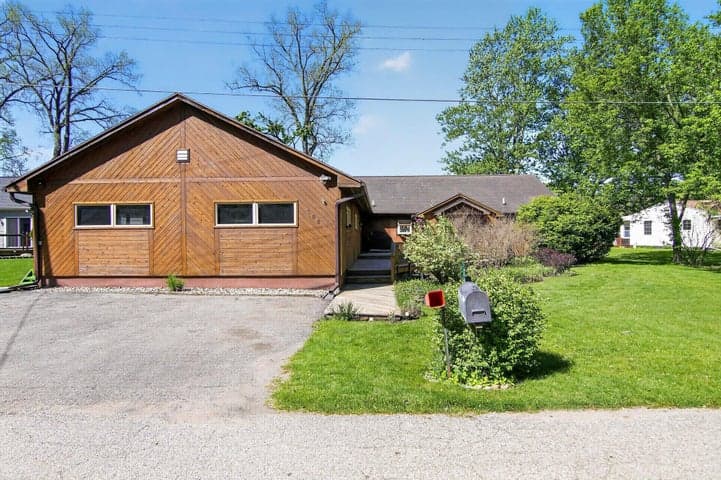 508 Orchard Road, Marshall, MI 49068