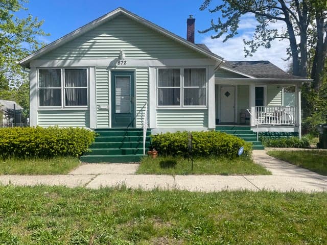 672 E Isabella Avenue, Muskegon, MI 49442