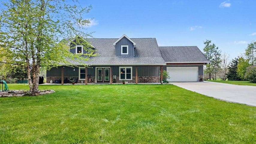 7572 Tucker Lane, Jackson, MI 49201