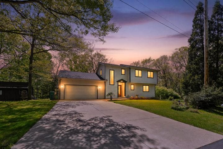 201 Scenic View Drive, Niles, MI 49120