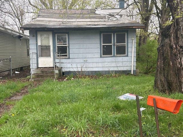 282 Chestnut Street, Benton Harbor, MI 49022