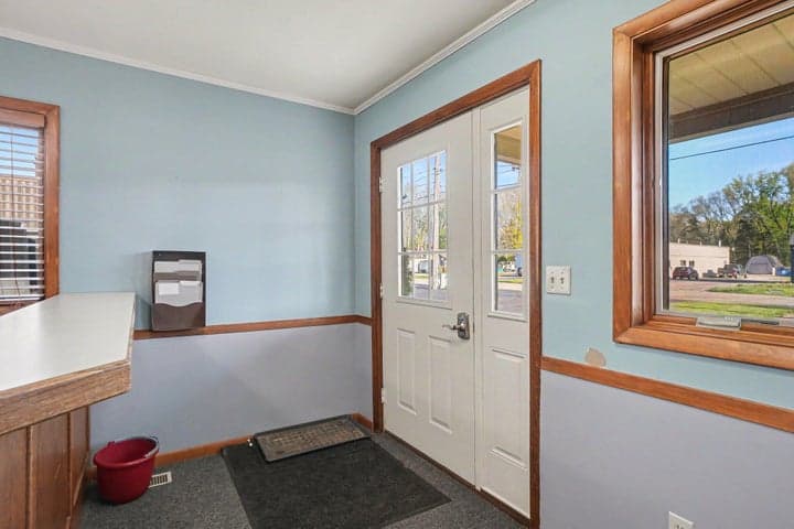 Photo 3