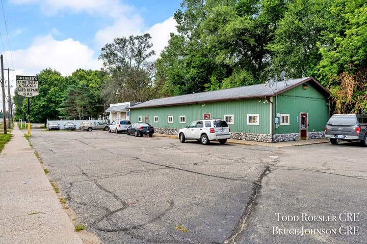4765 WEST RIVER Drive NE, Comstock Park, MI 49321