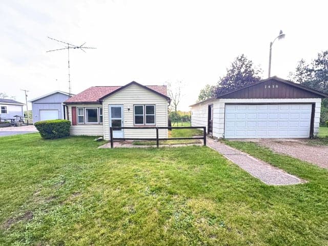 7430 Jones Road, Jackson, MI 49201