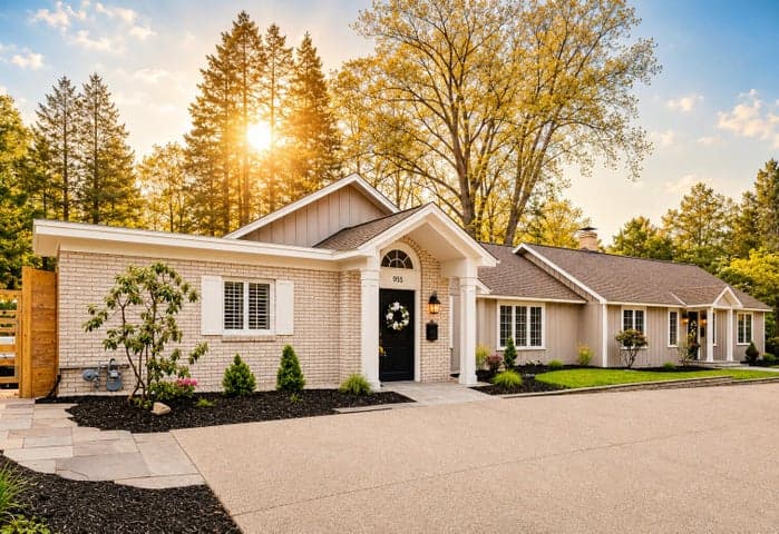 955 - 957 W Center Street, Douglas, MI 49406
