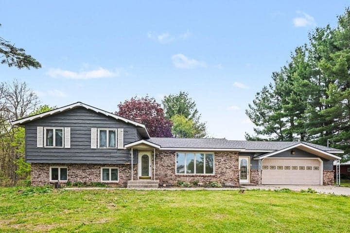 11400 Tefft Avenue NE B, Rockford, MI 49341
