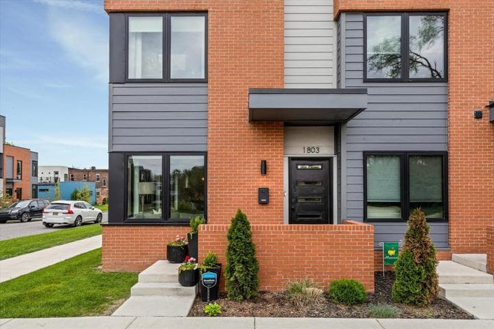 1803 Perry Street 9, Detroit, MI 48216