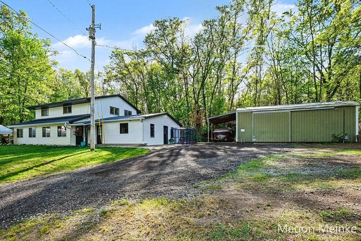 10231 Morgan Mills Road NE, Greenville, MI 48838