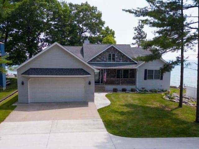 126 Baldwin Resort Road, East Tawas, MI 48730