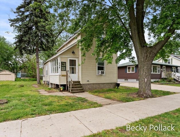 354 W 21st Street, Holland, MI 49423