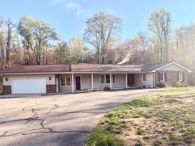 6375 143rd Avenue, Holland, MI 49423