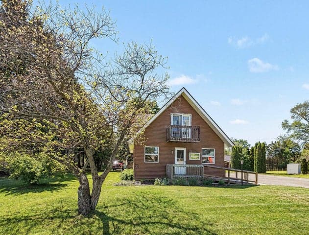 13434 M 40, Gobles, MI 49055