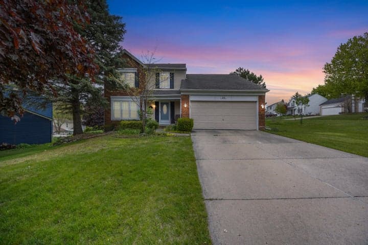 210 Whitney Drive, Rochester Hills, MI 48307