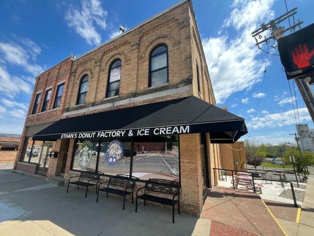 45 N Broad Street, Hillsdale, MI 49242