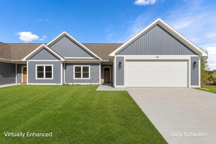 748 Noble Drive, Belding, MI 48809