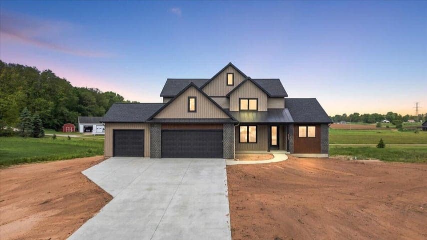 4564 Winding Creek Lane, Zeeland, MI 49464