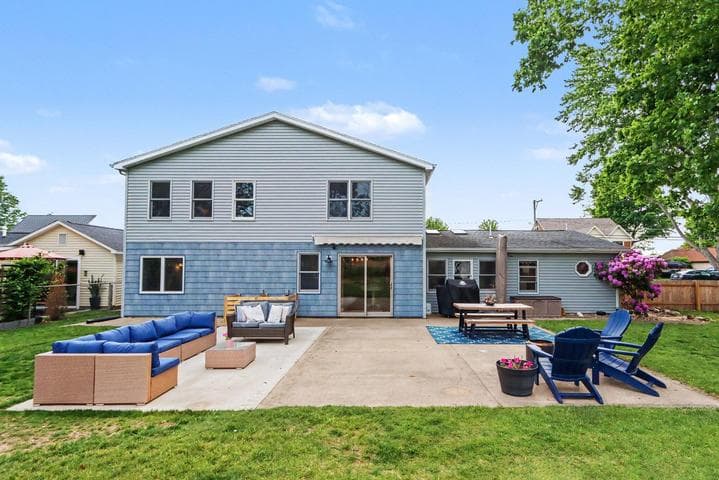 545 Lake Drive, Coldwater, MI 49036