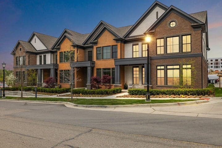 101 S Griswold Street, Northville, MI 48167