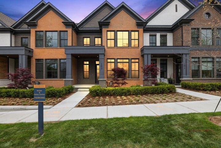 103 S Griswold Street, Northville, MI 48167