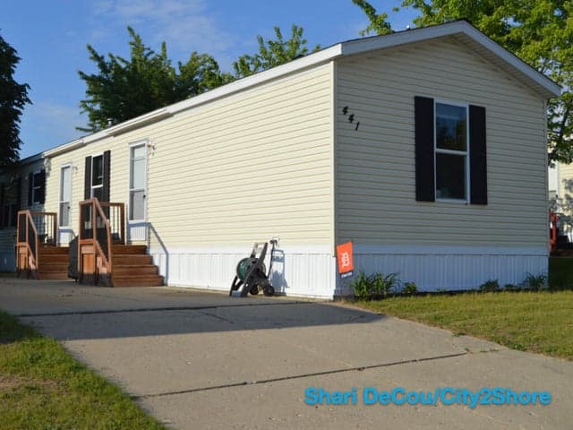441 Tanglewood Drive 67, Middleville, MI 49333