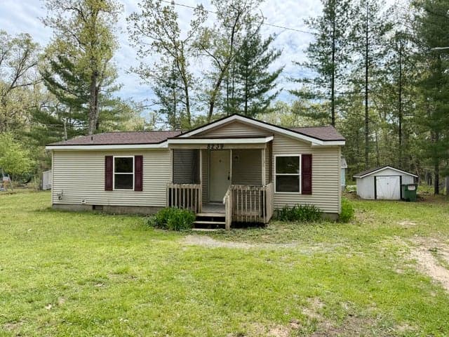 8239 W Hemlock Avenue, Baldwin, MI 49304