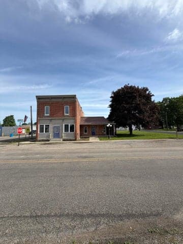 9002 E Market Road, Pittsford, MI 49271
