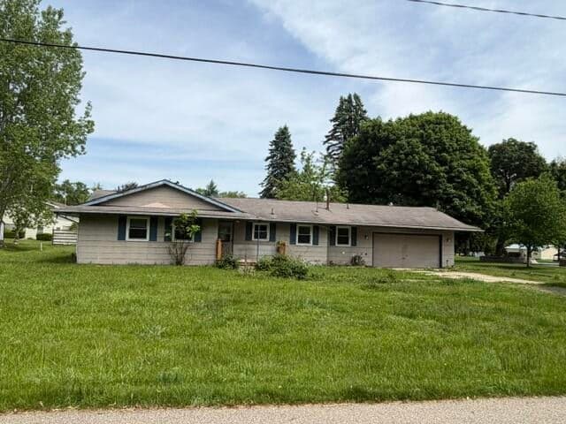 3250 Carlton Boulevard, Jackson, MI 49203