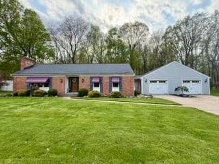 232 Hawthorne Road, Marshall, MI 49068