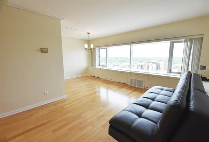 555 E William Street 20i, Ann Arbor, MI 48104